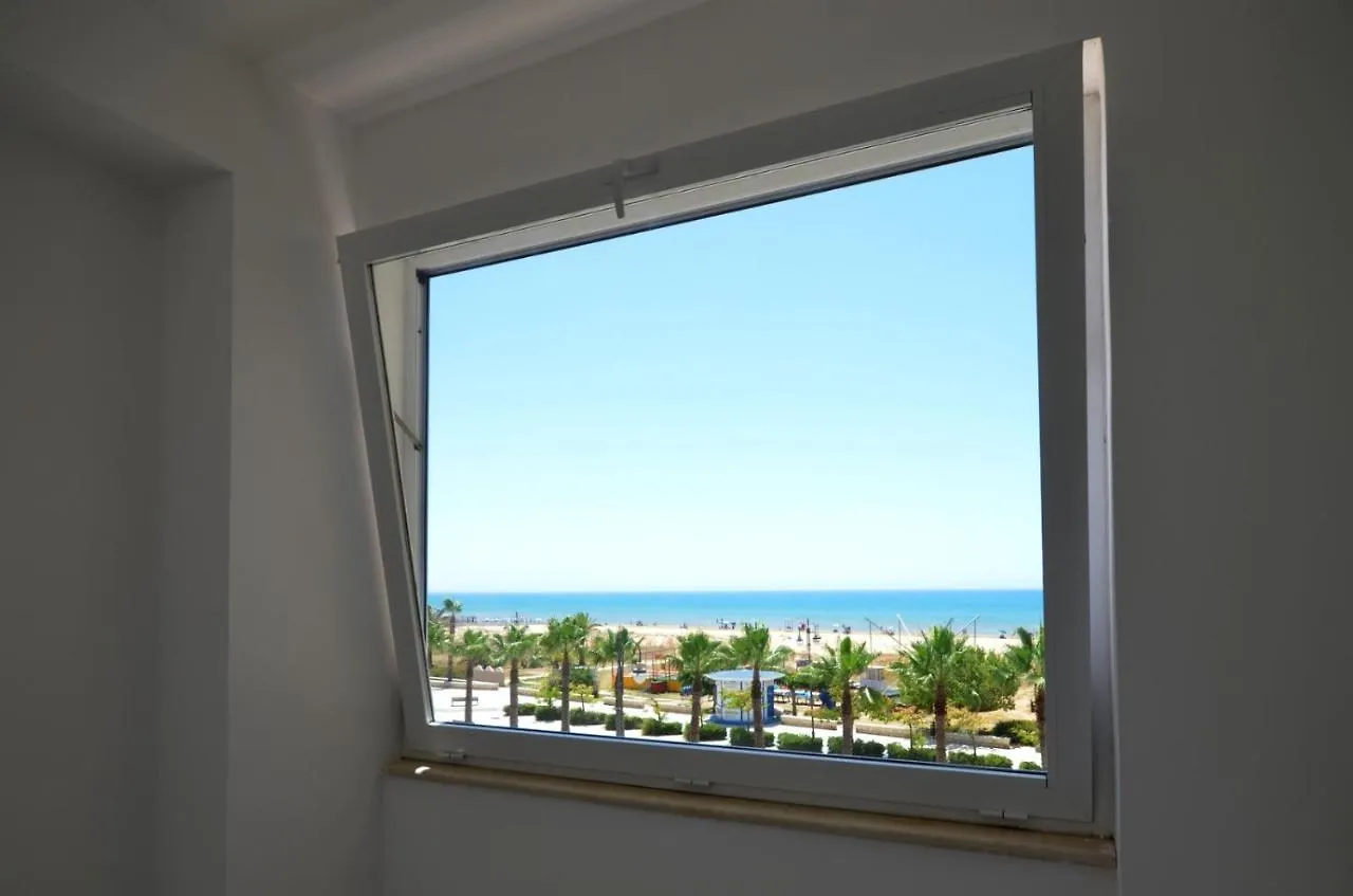 شقة فندقية بوزالو Madagi Beachfront Apartments إيطاليا